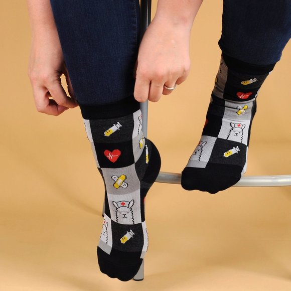 Health Care Heroes Nurse Llama Novelty Socks S/M - Picture 4 of 10